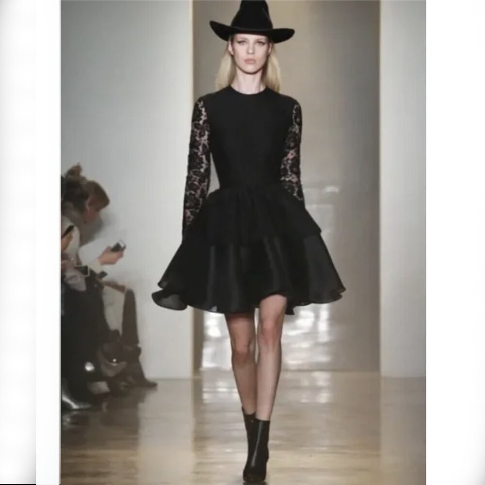 Cushnie et Ochs Black Lace Dress RUNWAY